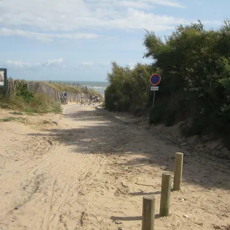 Private On The Beach Ile De Re 圣马丹德雷